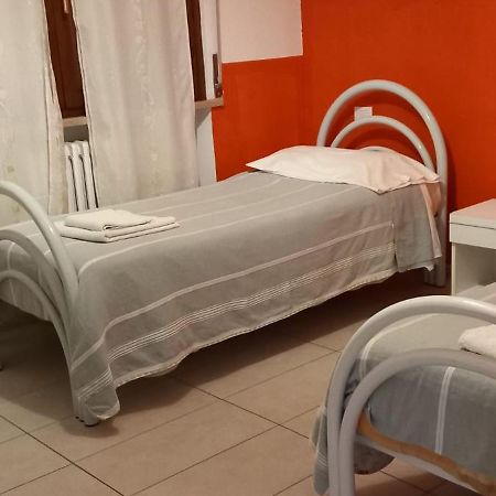 Kola Age Hotel Peschiera del Garda Værelse billede